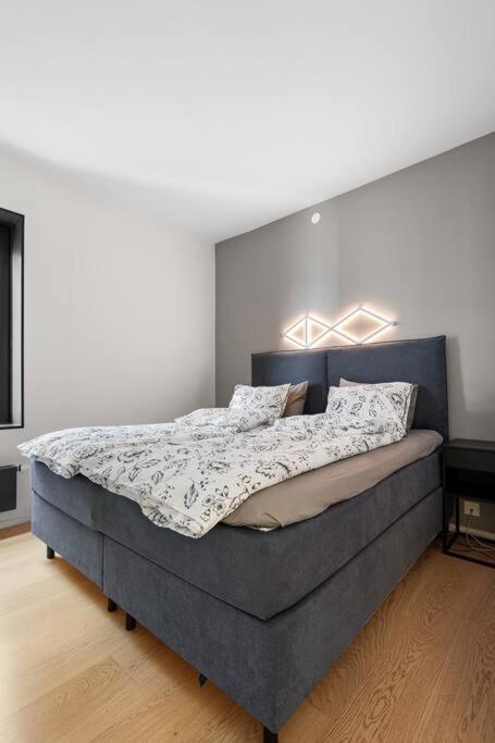 Lejlighed Modern 3bed Sea View @ Barcode *
